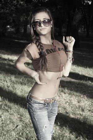 Linn, 22