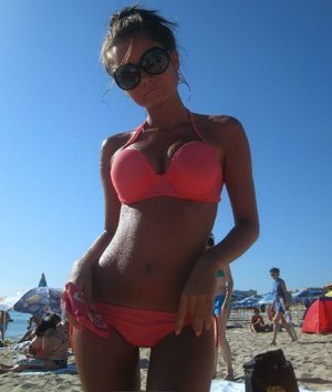 Signe, 33