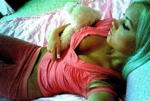 Hanna, 36